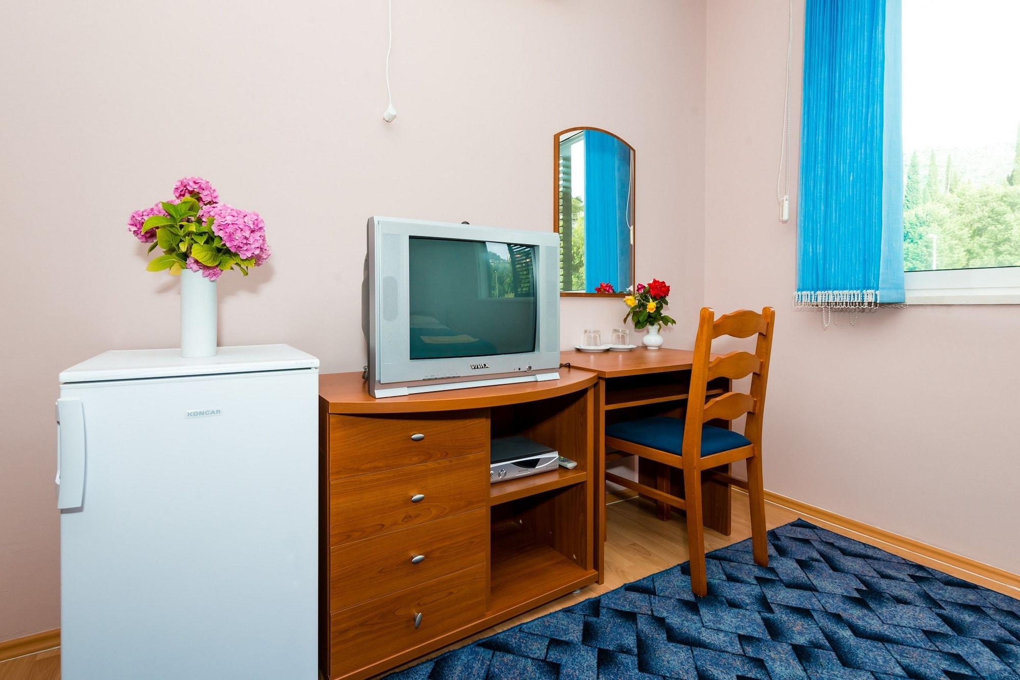 Apartments Dubelj Komolac Esterno foto