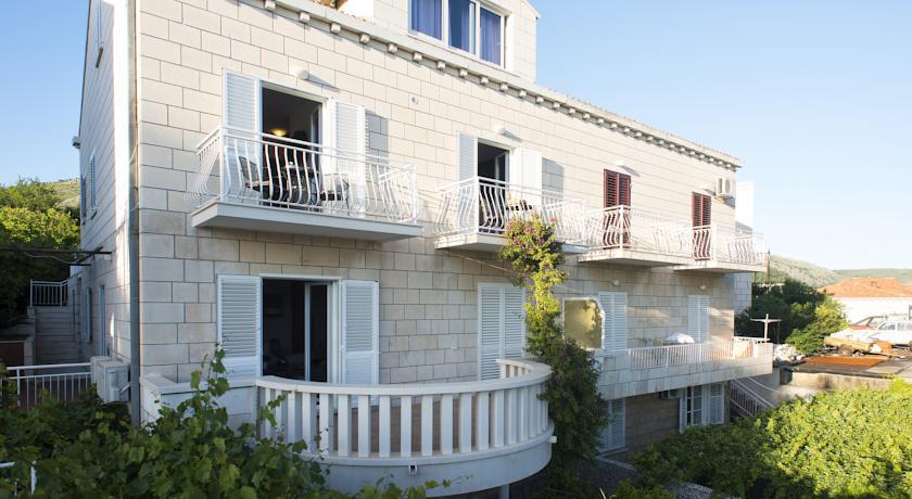 Apartments Dubelj Komolac Esterno foto